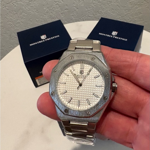 Invicta Montres Prestige Men’s Watch Club 44mm - Picture 3 of 11